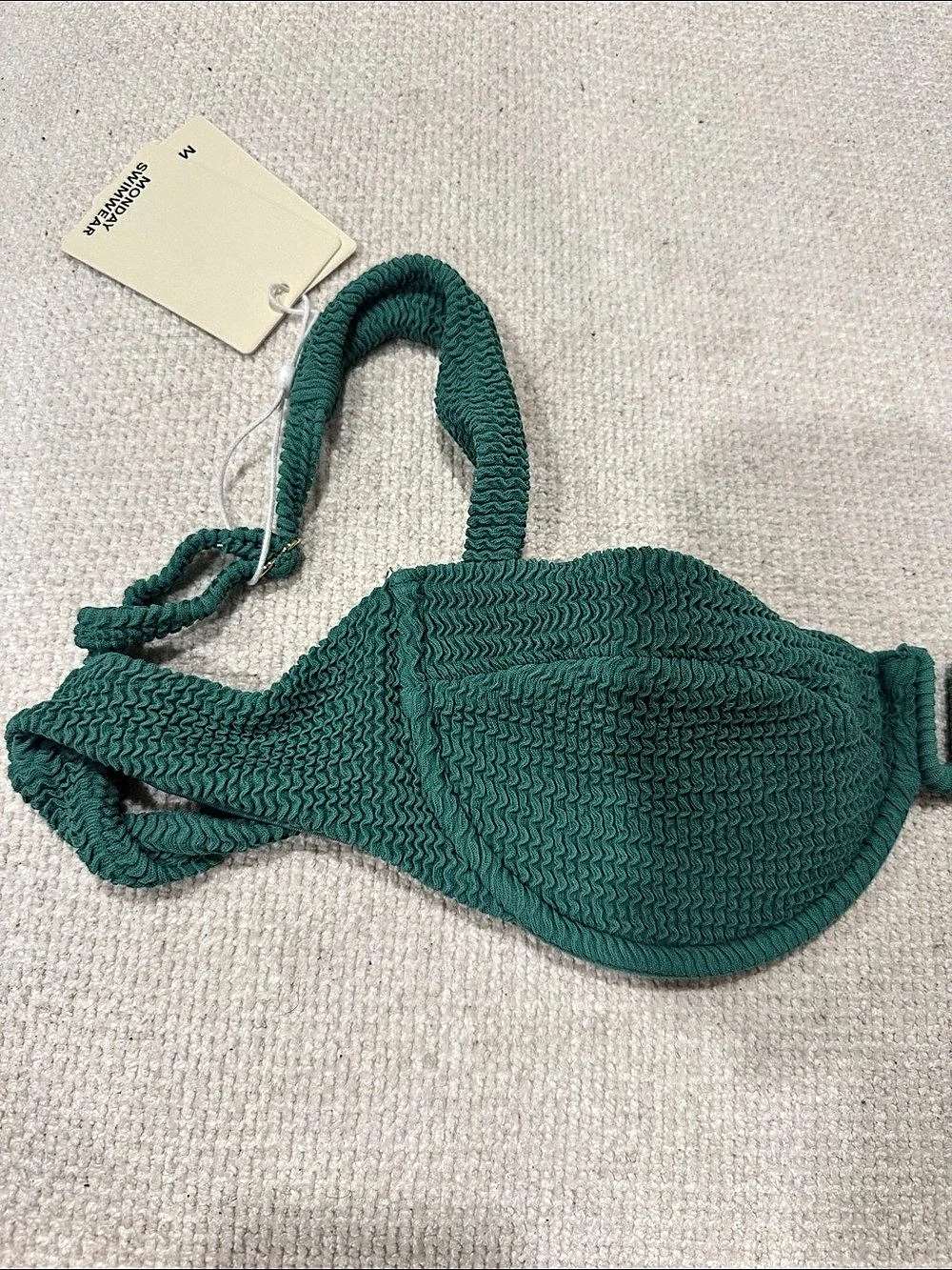 Monday Swimwear Cala Roja Top - Pond Crinkle Green Medium NWT